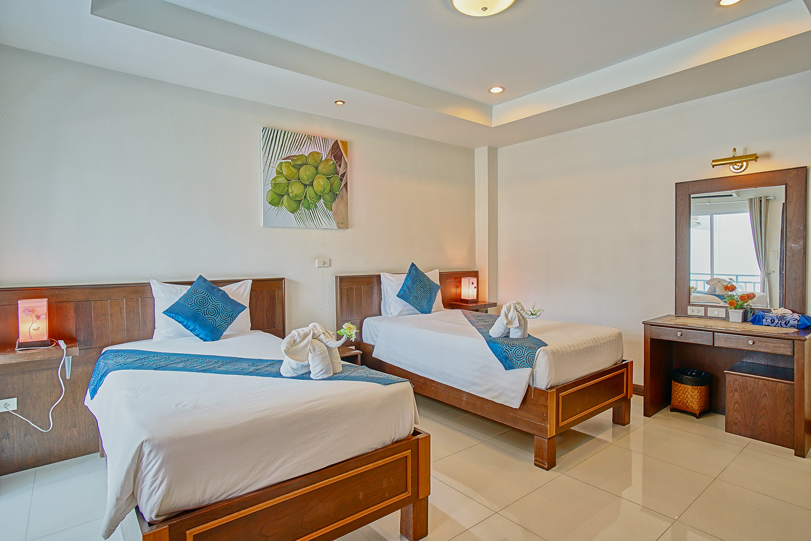 Twin Bed Room